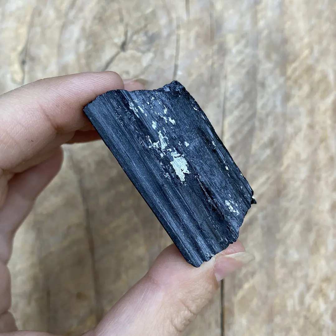 Turmalina negra grande en bruto #11 2