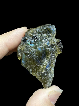 Labradorita en bruto #24