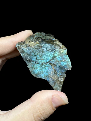 Labradorita en bruto #25