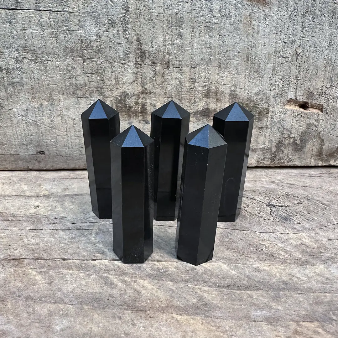 Obsidiana en obelisco punta mediano 1