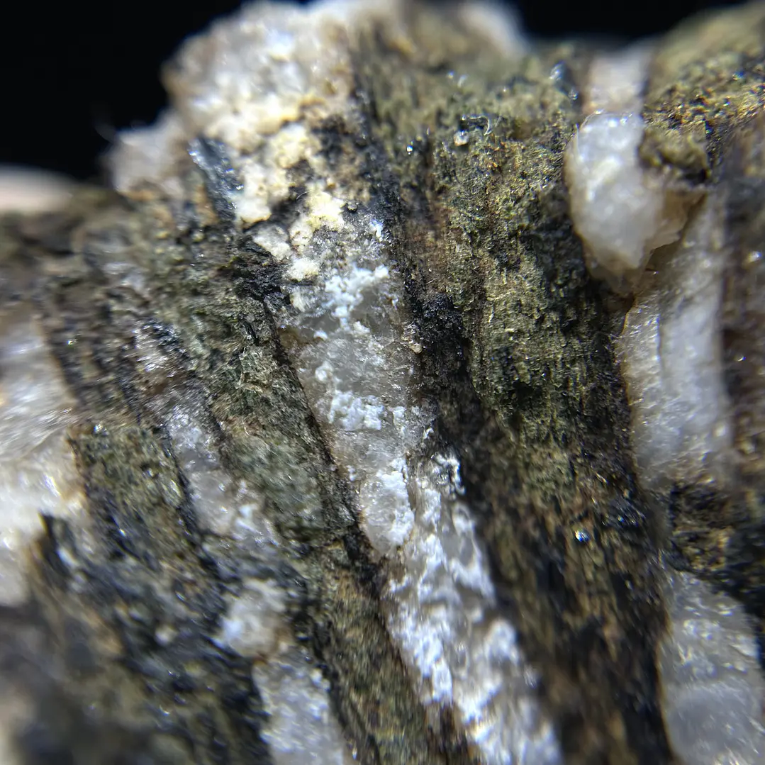 Actinolita tremolita en bruto #17 2