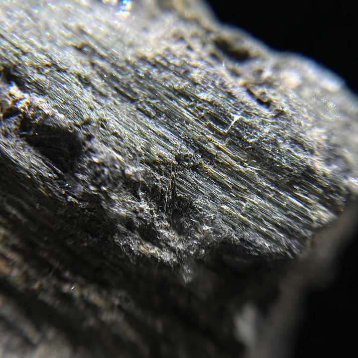 Actinolita tremolita en bruto #18 8