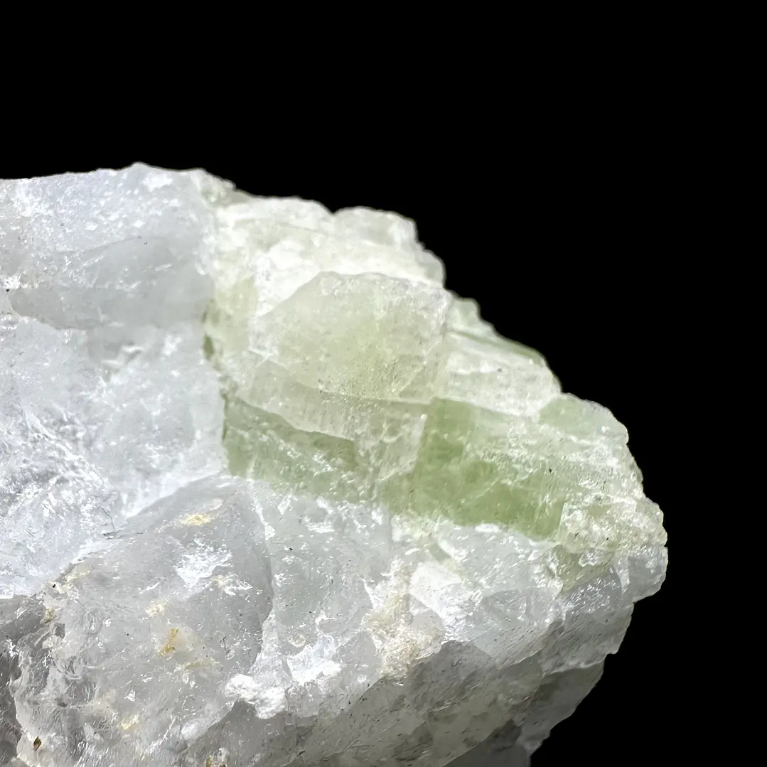 Turmalina verde en matriz de cuarzo #16 6
