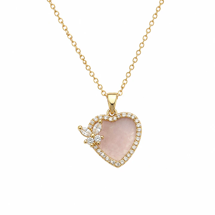 Collar de Corazón y Mariposa Bañado en Oro 1