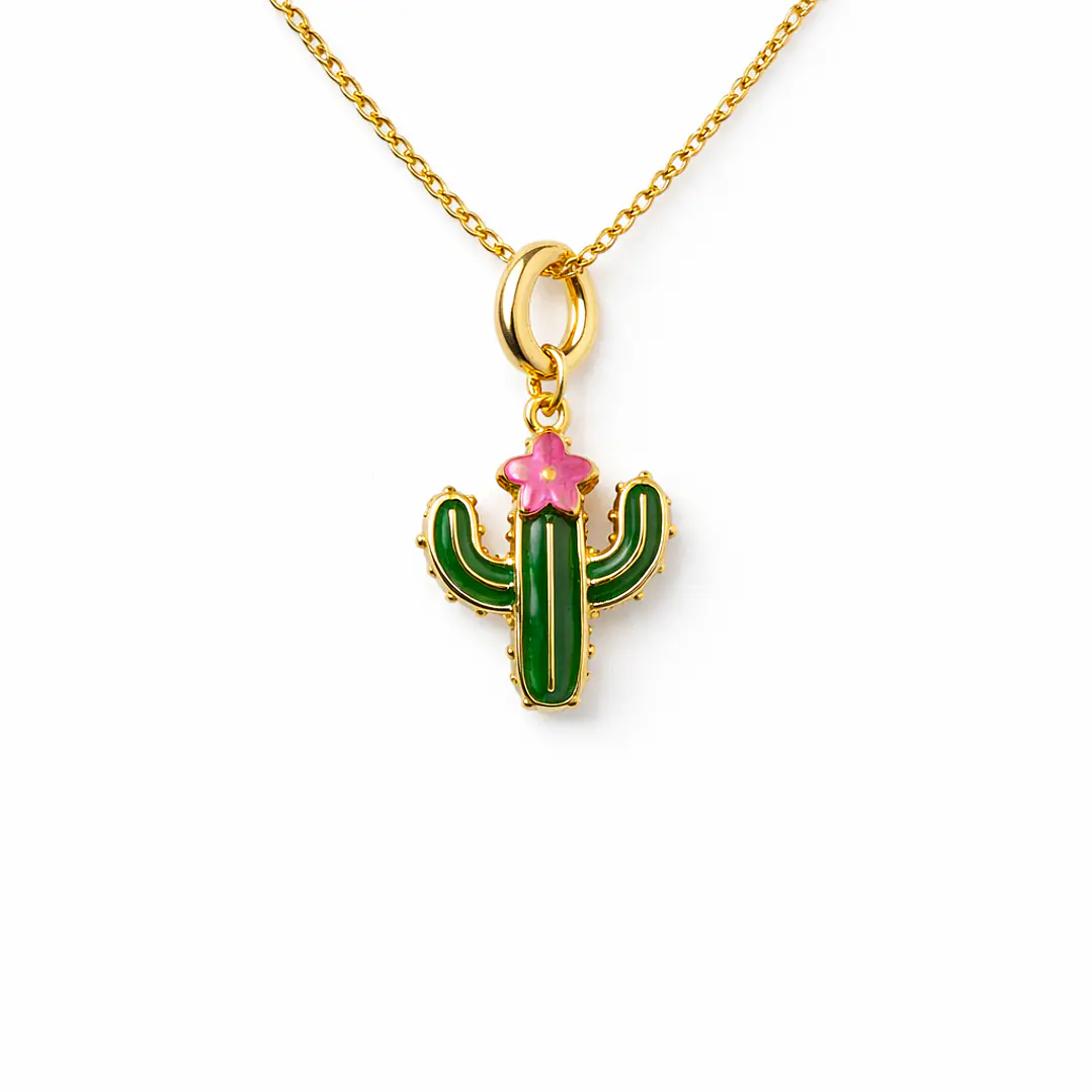 Collar de Cactus Bañado en Oro 1