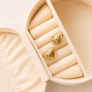 Aros Bañados en Oro 18k Diseño Corazón Diamantado