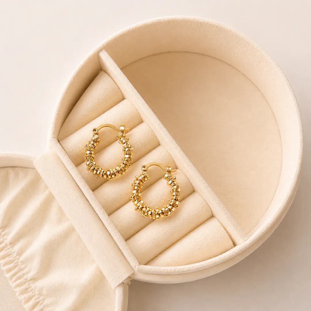 Argollas Bañadas en Oro 18k Diseño Duna 1