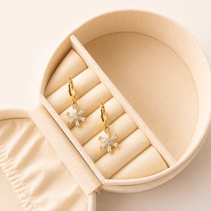Aros Bañados en Oro 18k Diseño Estrella Boreal
