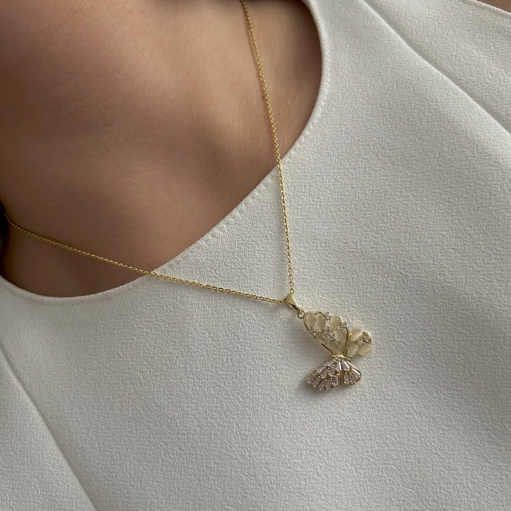 Collar Bañado en Oro Diseño Mariposa 1