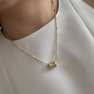 Collar Bañado en Oro Diseño Destello 