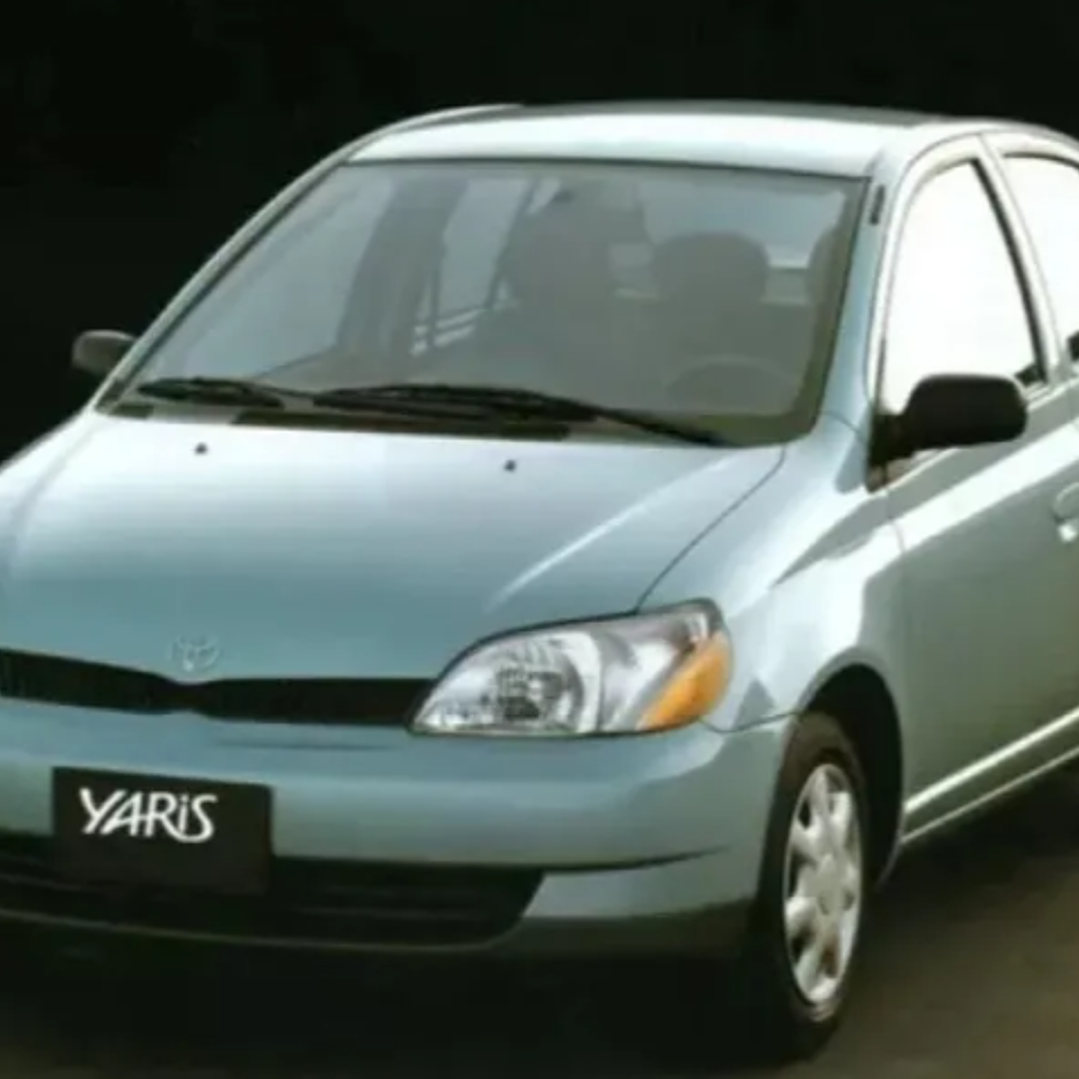 Optico Delantero Yaris Sedan 2000-2003 Precio por unidad 2