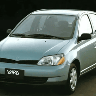 Optico Delantero Yaris Sedan 2000-2003 Precio por unidad
