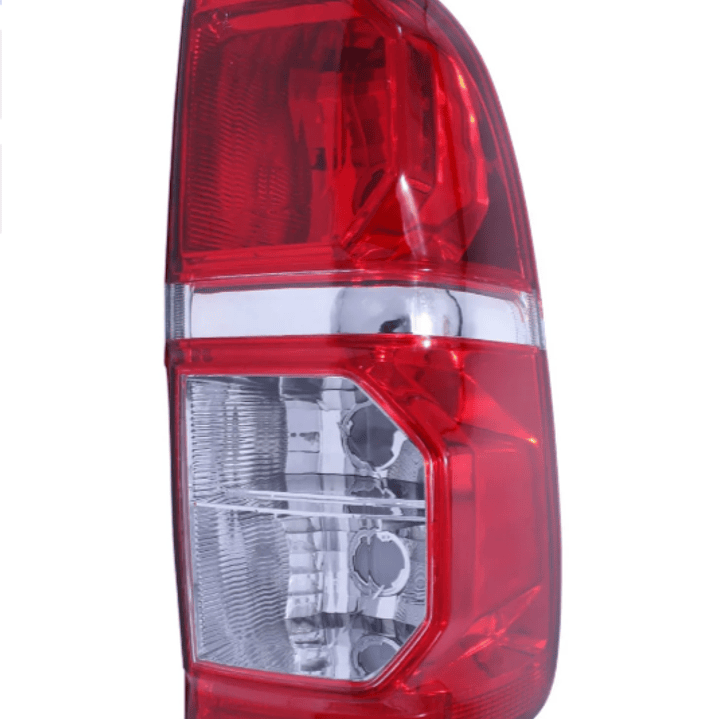 Faro Trasero Derecho Toyota Hilux KUN 2012-2015 1