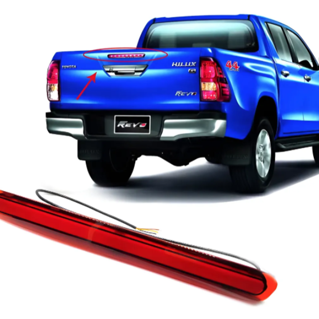 Tercera Luz de Freno Portalón Toyota Hilux Revo 2016-2025 1