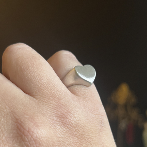 anillo corazón