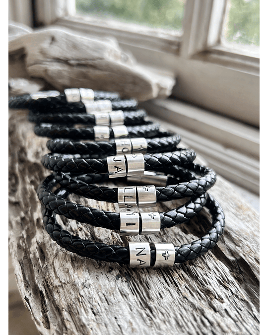 pulsera cuero broche