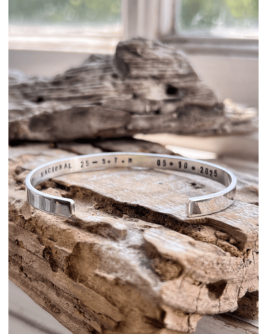 Esclava de plata personalizada