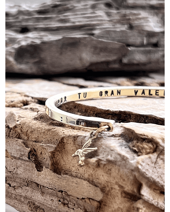 Esclava dorada cuadrada