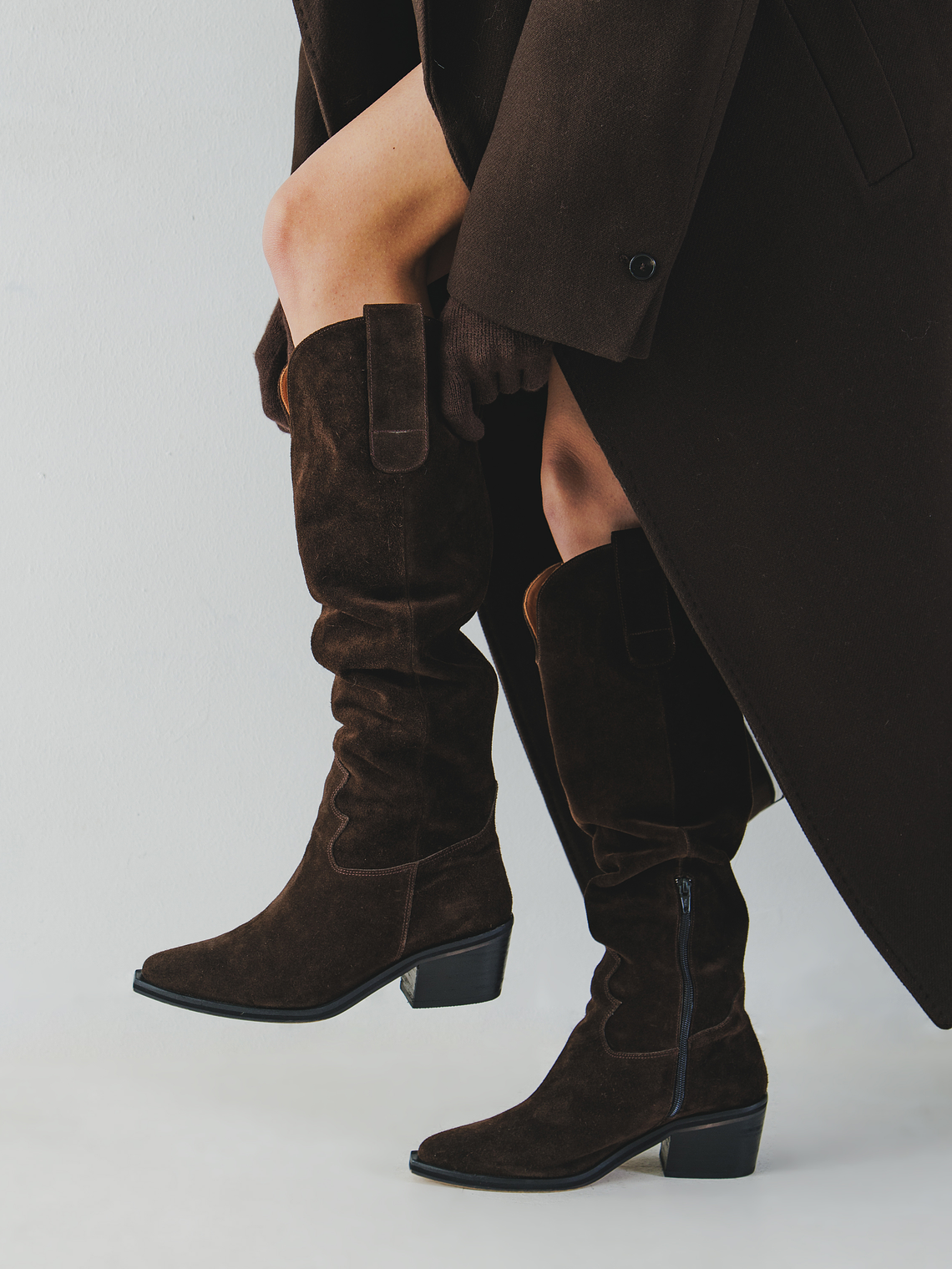 MUSE CHOCOLATE GAMUZA 1