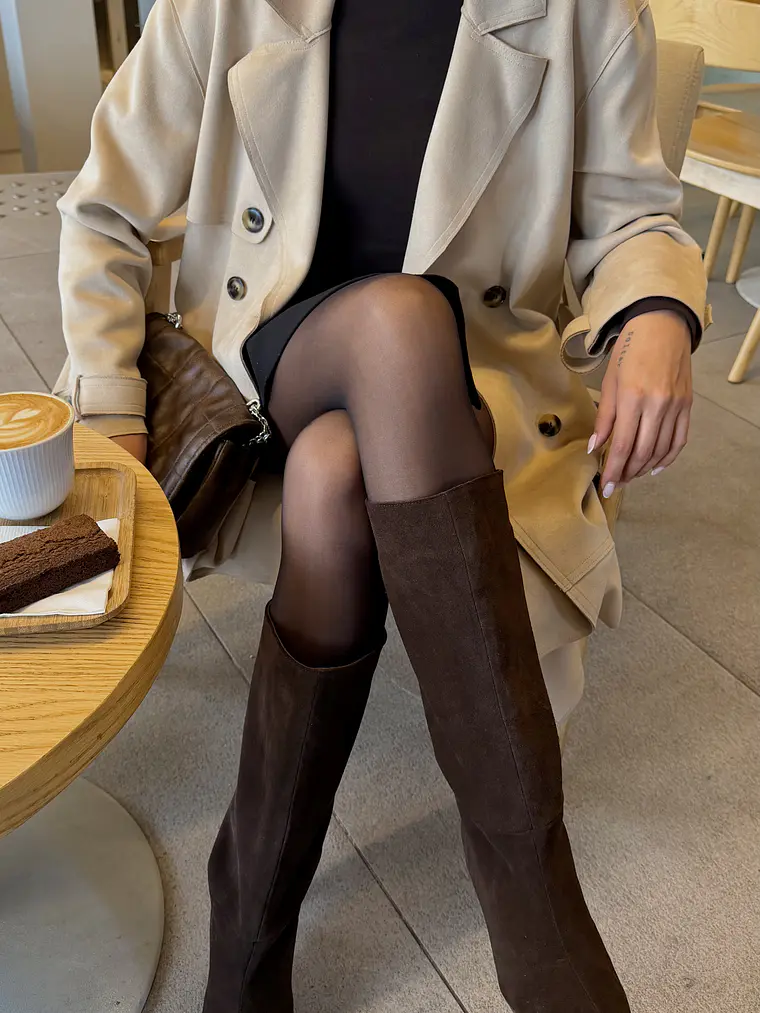SYLVIE GAMUZA CHOCOLATE 1