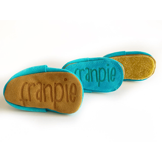 Moccs Turquesa.