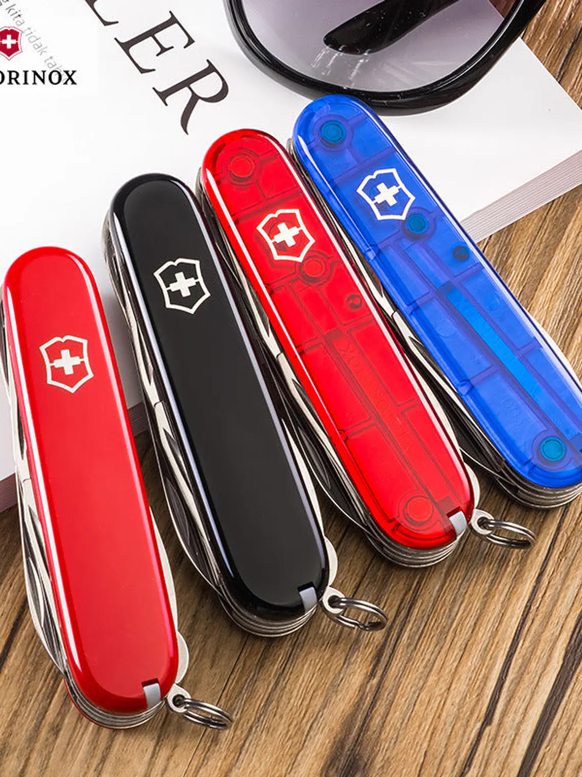 Canivete de bolso multifuncional Victorinox Huntsman  3