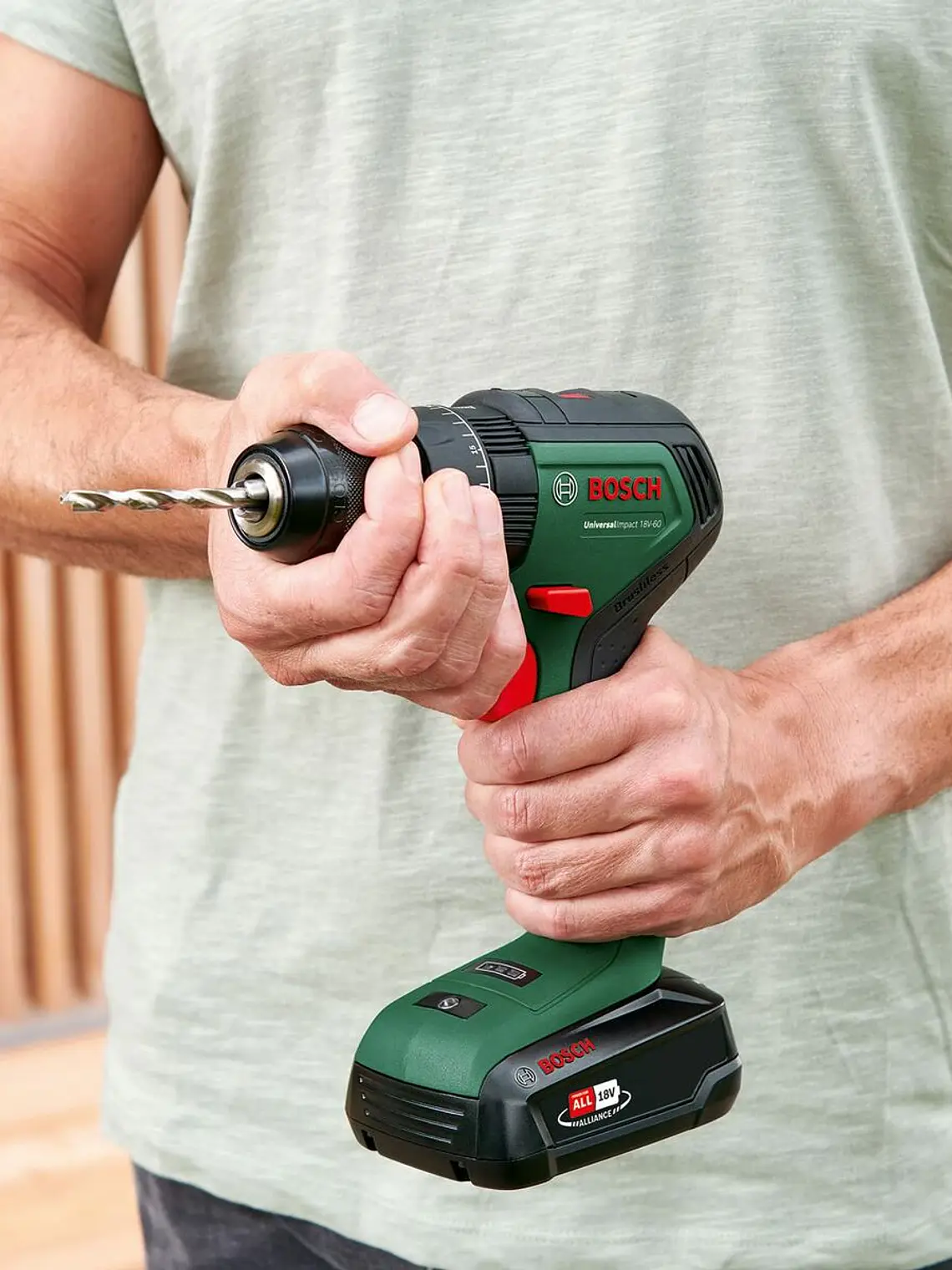 Berbequim/Aparafusador de Impacto Universal BOSCH  4