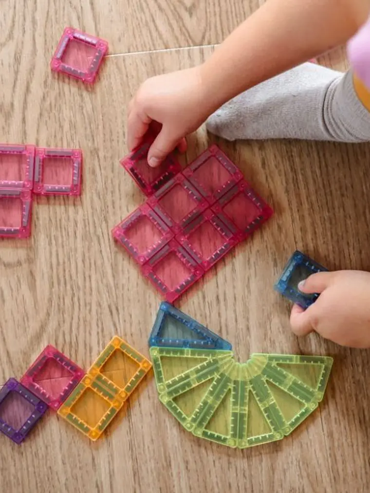 Magnetic Tiles - 100 Peças - Travel Kit 4