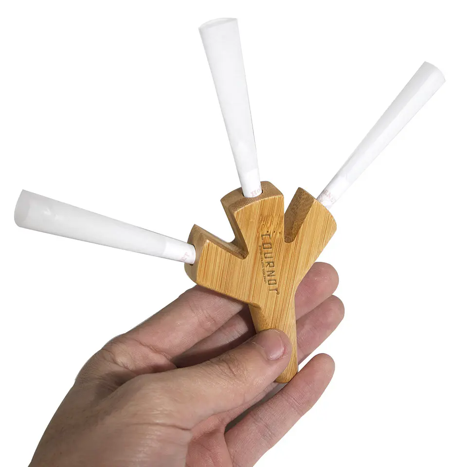 Pipa de Madera Triple Cournot - Boquilla Trident para Conos 3