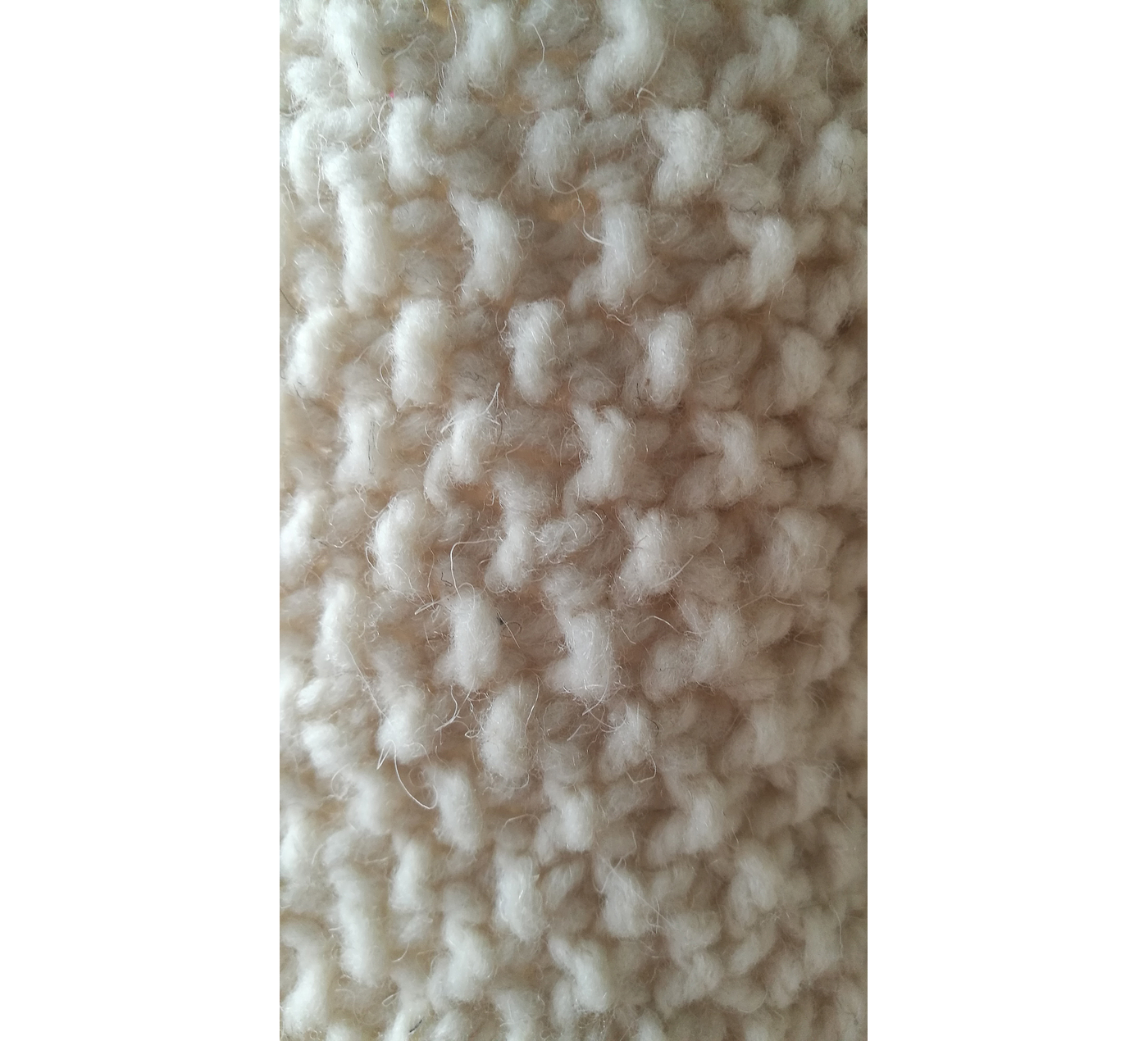 "Plain" hand-knitted wool roan