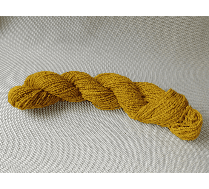 Canelo N°6  - Corriedale hand-dyed wool with natural dyes - Wildlife Friendly