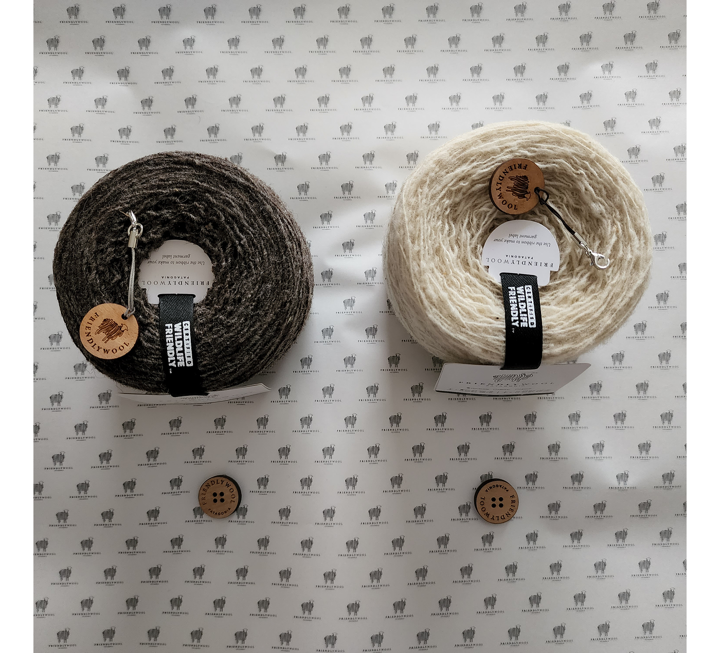 Friendly Wool Cowl Kit