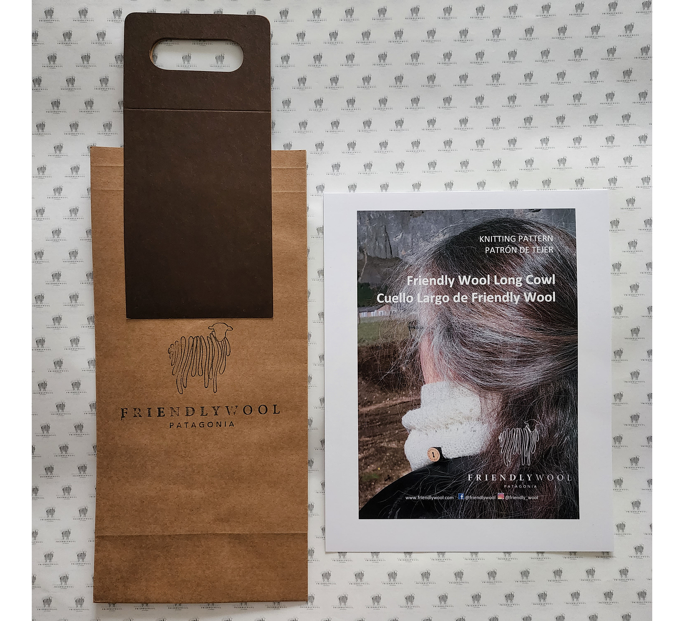 Friendly Wool Cowl Kit