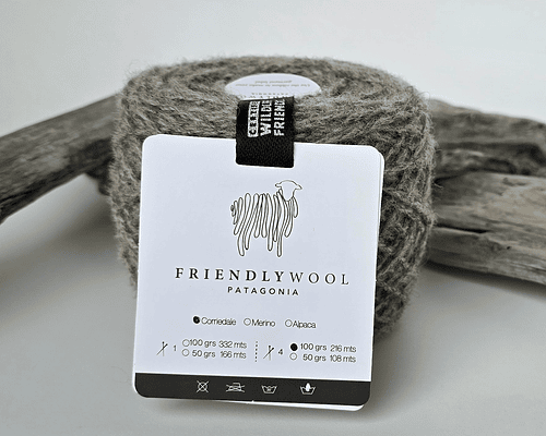 Ovillo 100% oveja Corriedale gris DK 2 hebras - Wildlife Friendly