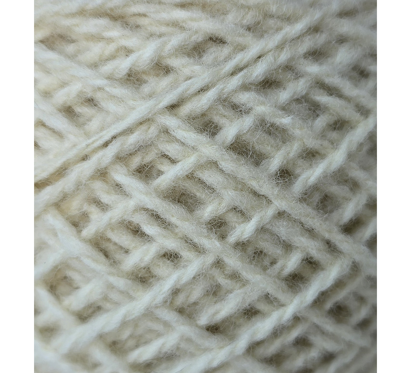 Ovillo 100% oveja Corriedale crudo worsted 3 hebras - Wildlife Friendly