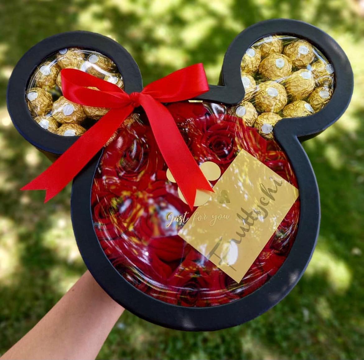 Mickey Deluxe