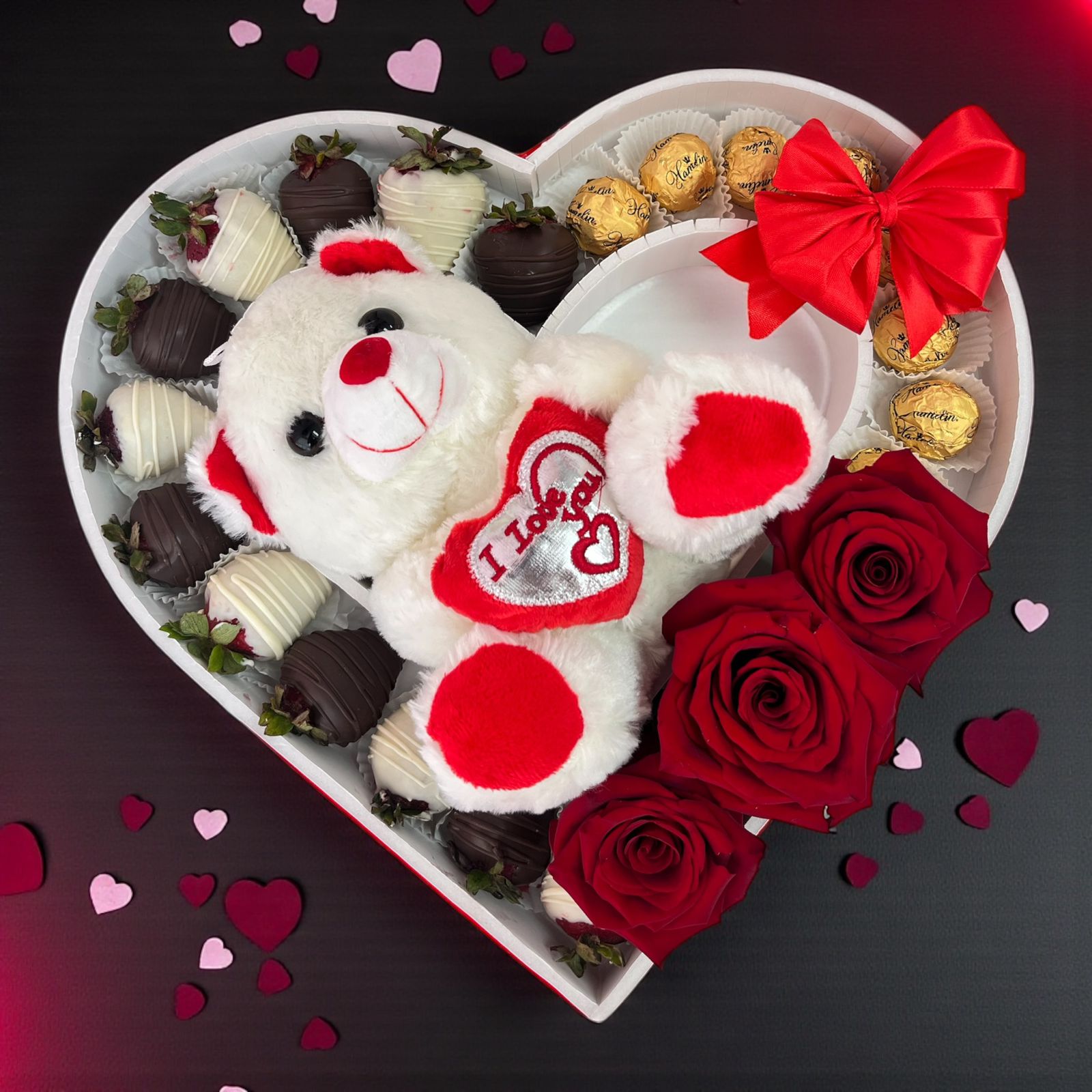 CORAZON FRUTILLAS CON PELUCHE