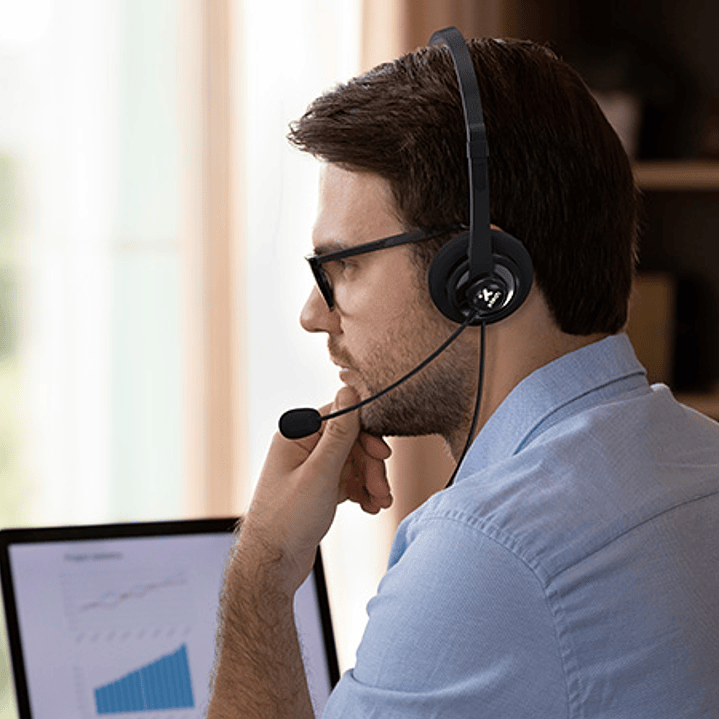 Audífonos con cable USB-C® para conferencias, con micrófono ENC y controles en línea (XTH-245) 4