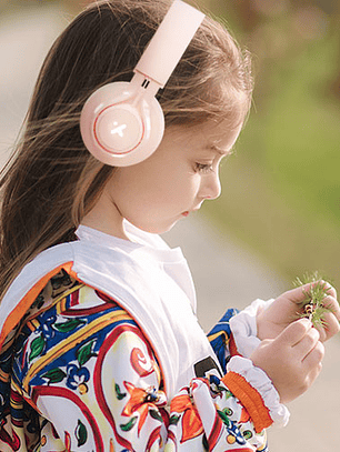 Auriculares alámbricos Cutie para niños con micrófono y tecnología de limitación de volumen (XTH-355)