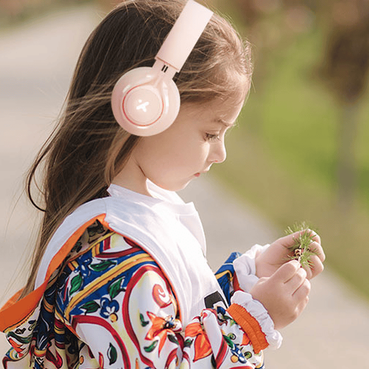 Auriculares alámbricos Cutie para niños con micrófono y tecnología de limitación de volumen (XTH-355) 2