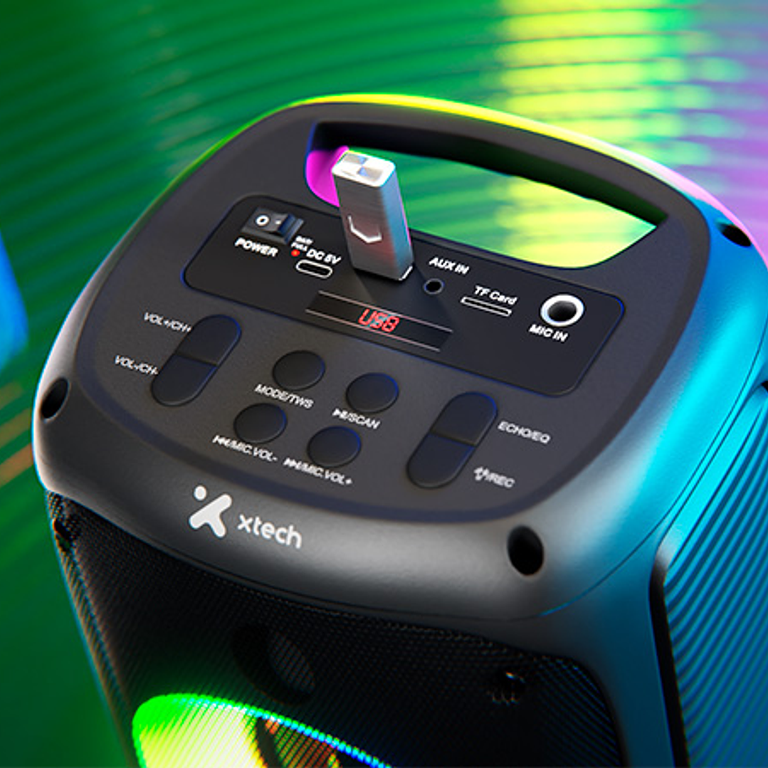 SonicBloom | Parlante inalámbrico portátil con luces LED y micrófono (XTS-661) 3