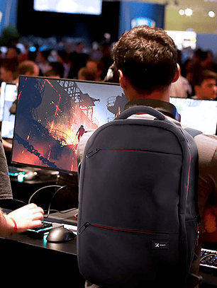 Mochila Insurgent para laptop y accesorios de videojuegos (XTB-507)
