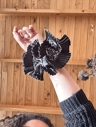 Emilia mini animal Print negra 