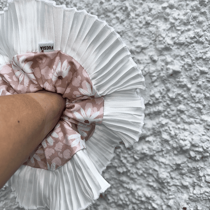 Josefina II flor crema 1