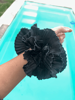 Emilia mini negra brillo