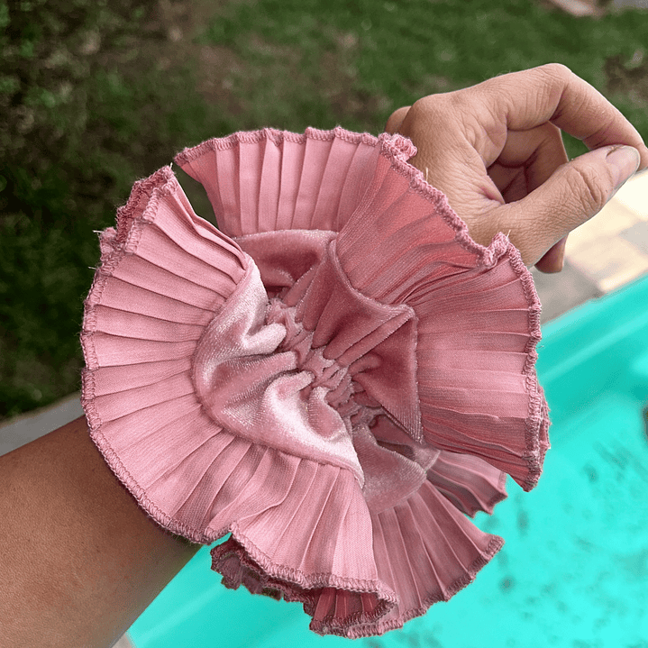 Emilia mini palo rosa terciopelo 1