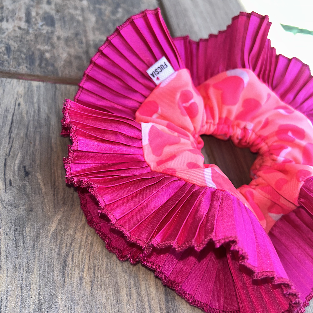 Emilia plus fucsia corazones  3