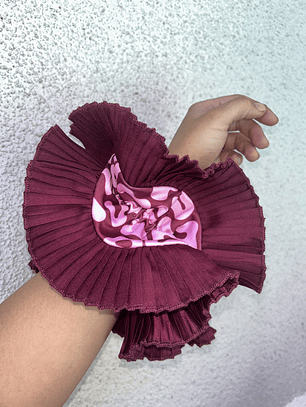 Emilia plus animal print burdeo 