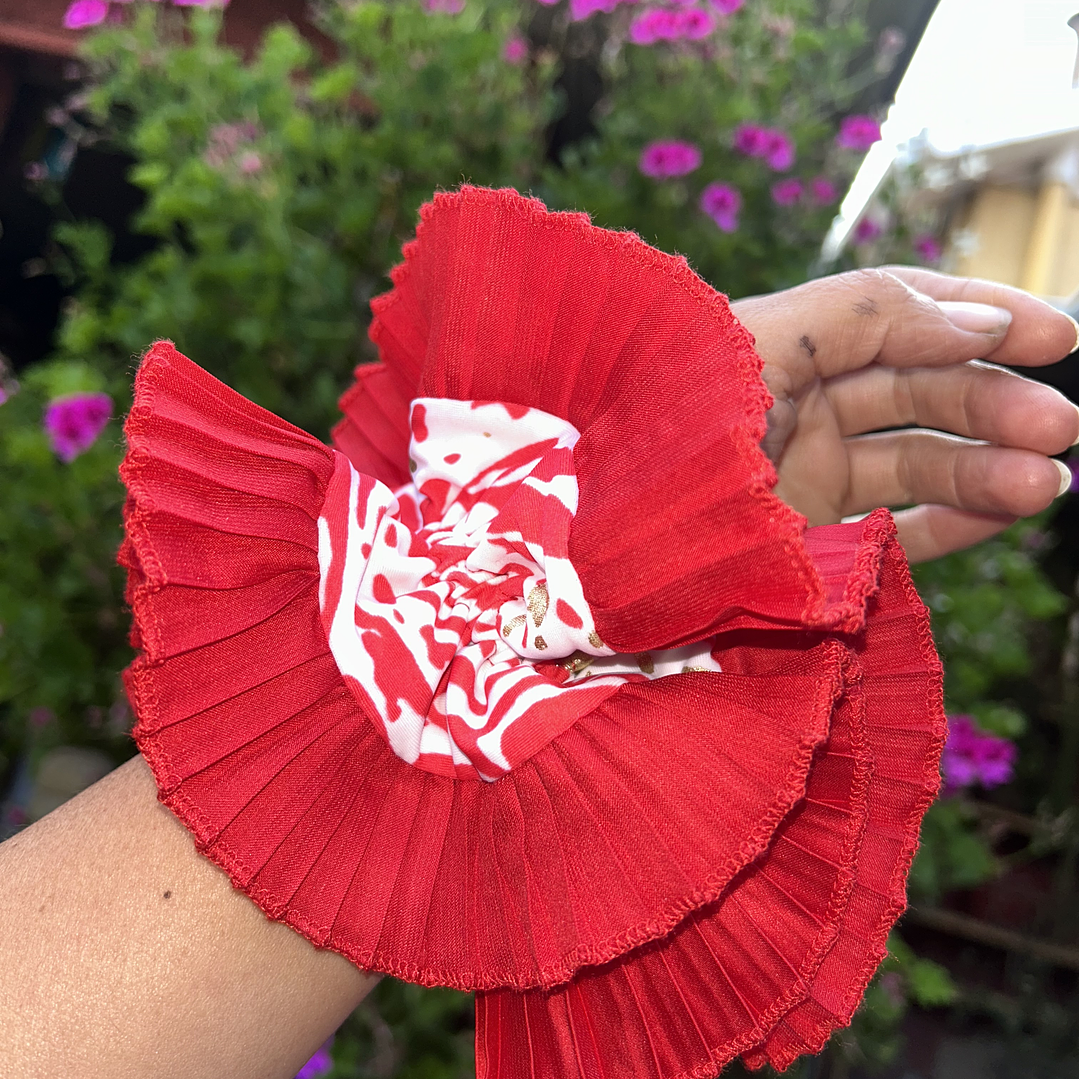 Emilia mini roja diseño  2