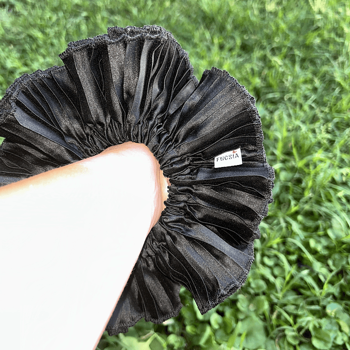 Ruffled negro  2